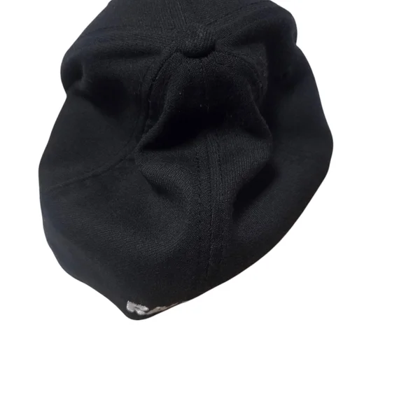 Black Cap With Raiders Logo - Picture 3 of 8